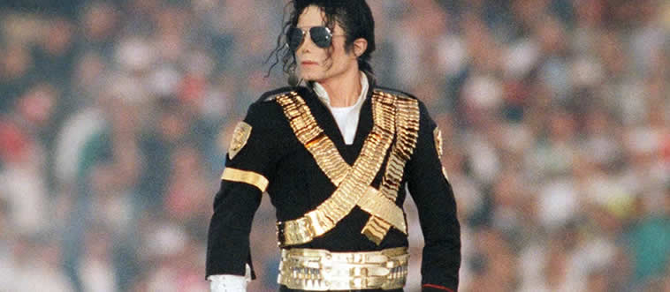 Can you recall who commanded the stage in this truly legendary, era-defining Super Bowl halftime show?